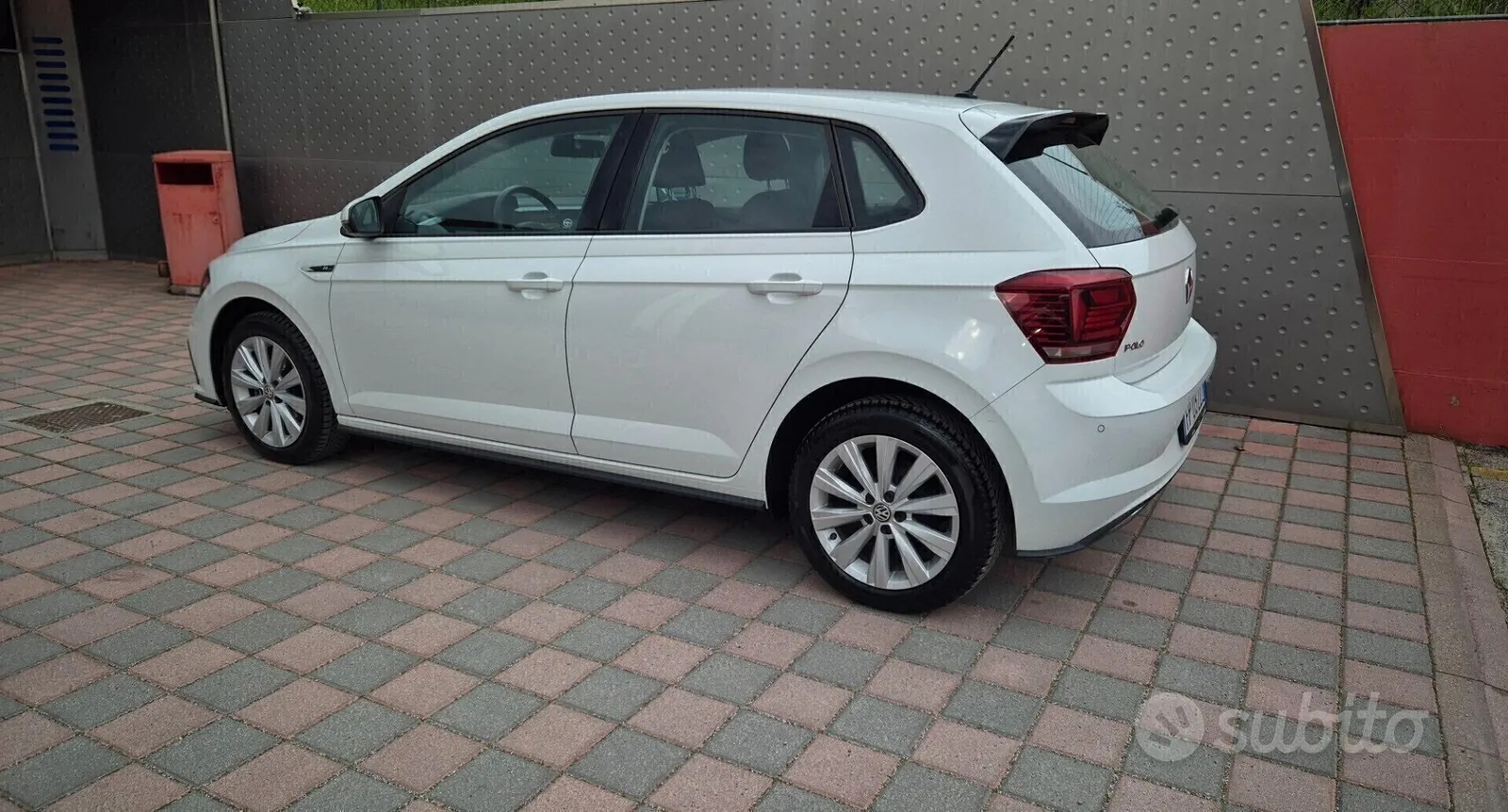 Volkswagen Polo 2018 photo 4