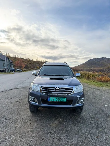 Toyota Hilux 2014 photo 3