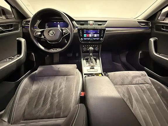 Skoda Superb 2023 photo 5