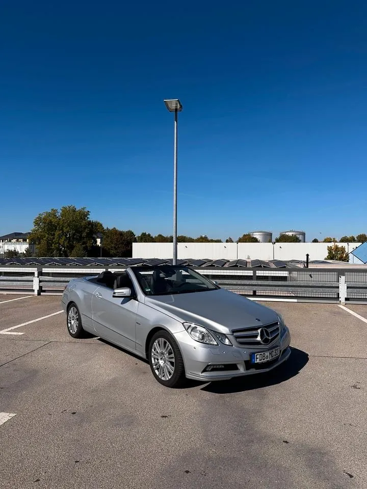 Mercedes-Benz E 250 Cabrio