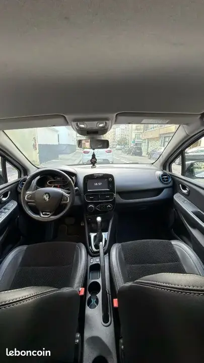 Renault Clio 2017 photo 3