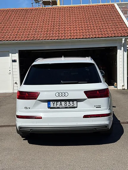 Audi Q7 2016 photo 3