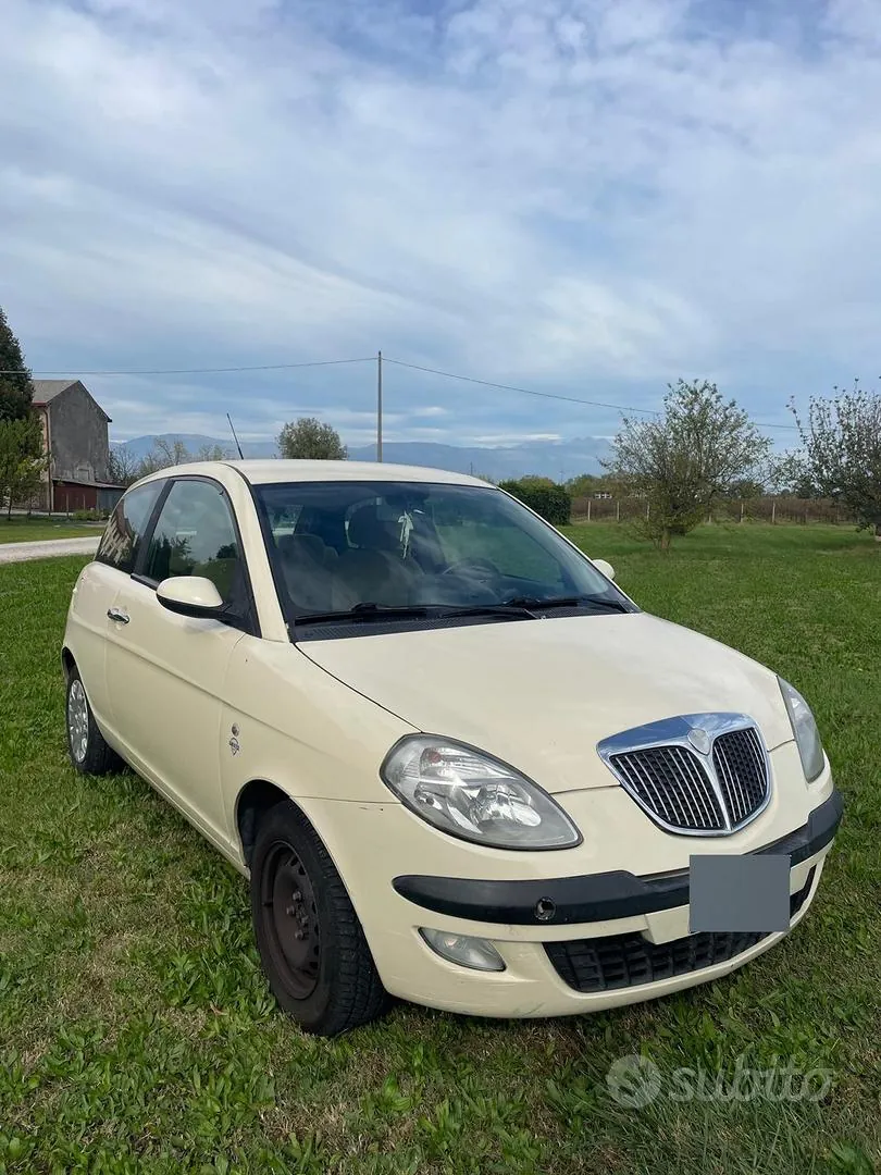 Lancia Ypsilon 2006 photo 3