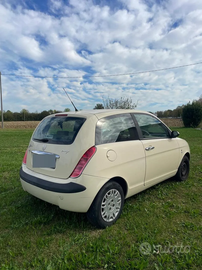 Lancia Ypsilon 2006 photo 4