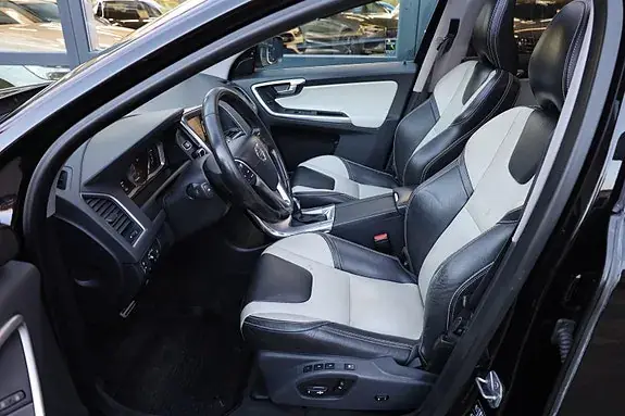 Volvo Xc60 2017 photo 2