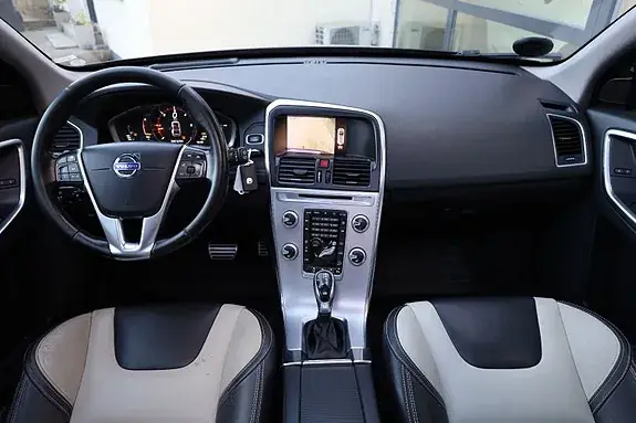 Volvo Xc60 2017 photo 5