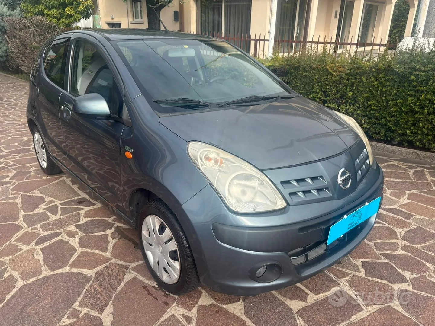 Nissan Pixo 2010 photo 3