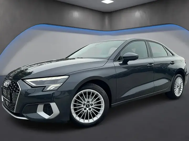 Audi A3 2022 photo 2