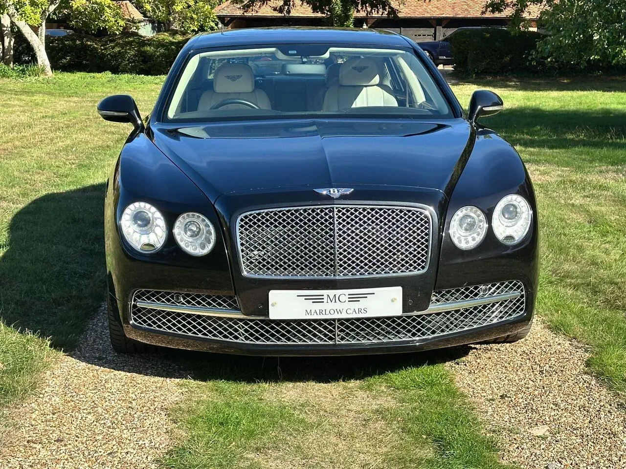 Bentley Flying Spur 2015 photo 3