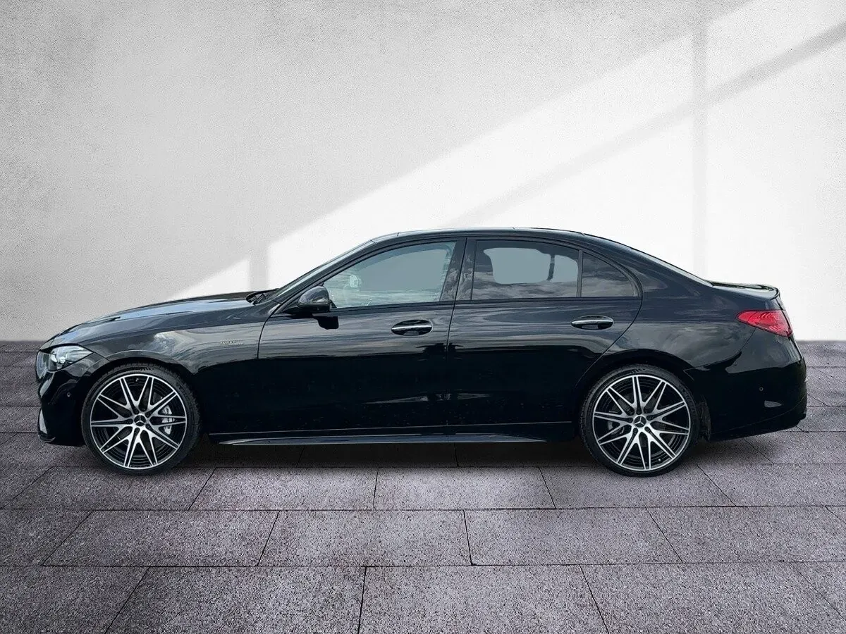Mercedes-Benz C-Class 2023 photo 3