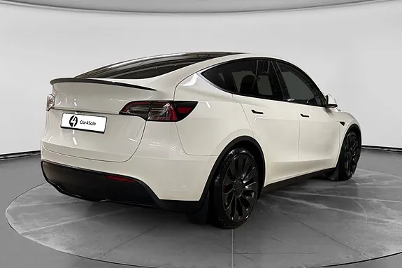 Tesla Model Y 2024 photo 5