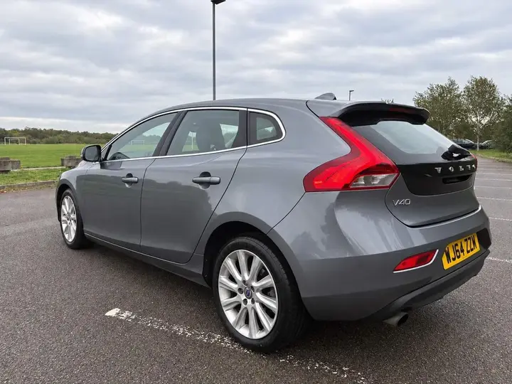 Volvo V40 2014 photo 4
