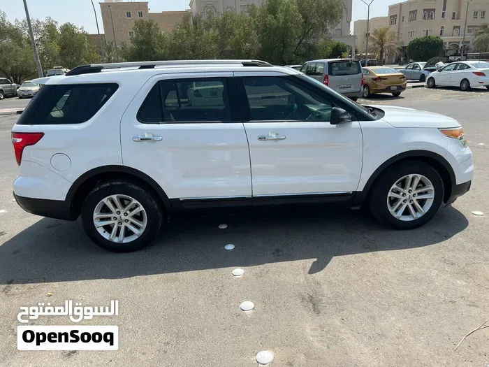 Ford Explorer 2015 photo 4