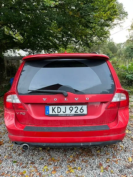 Volvo V70 2010 photo 4