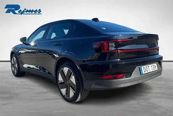Polestar 2 2025 photo 2