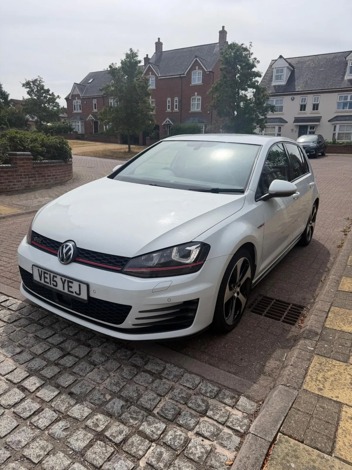 Volkswagen Golf 2015 photo 3