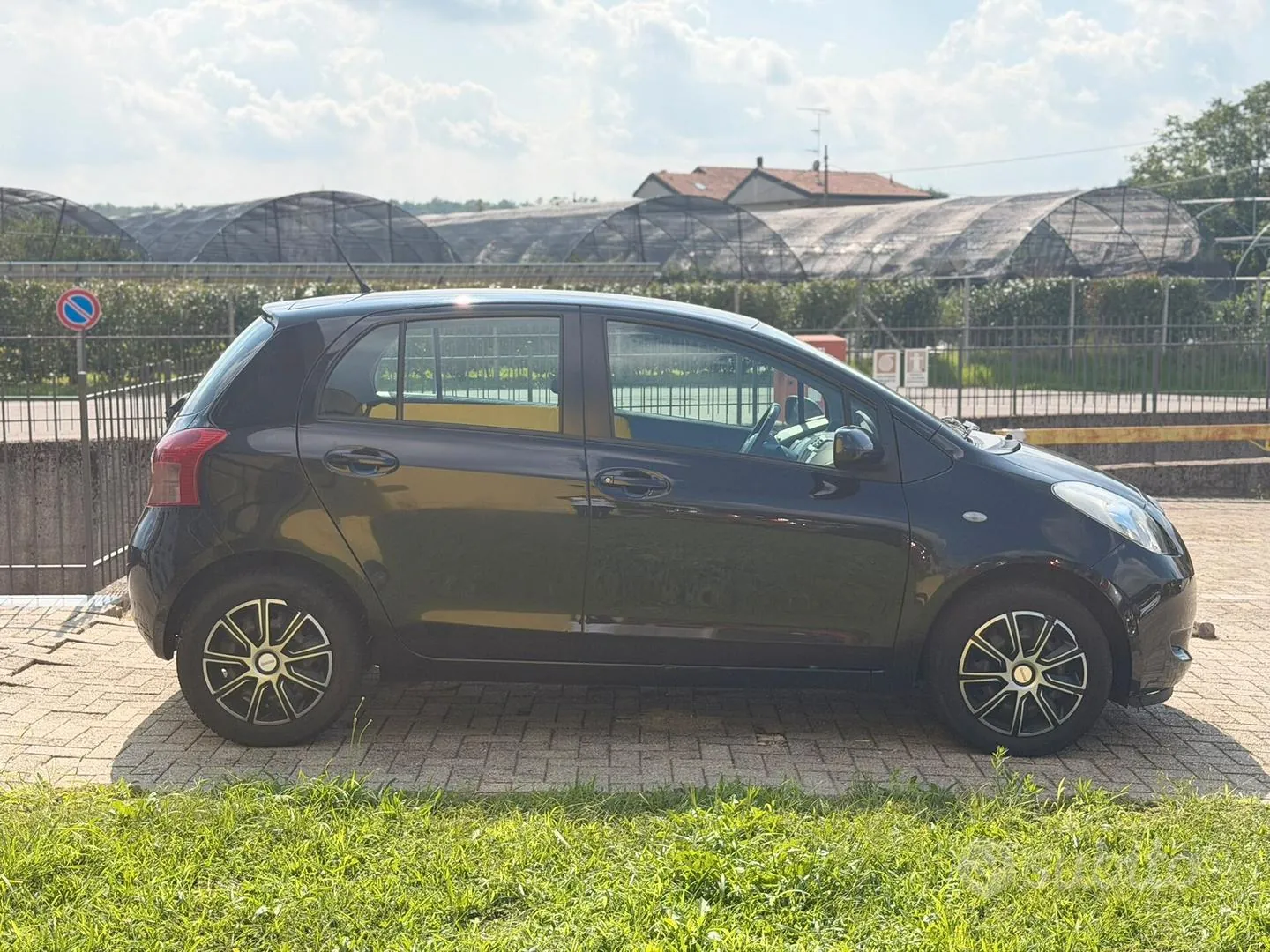 Toyota Yaris 2008 photo 3