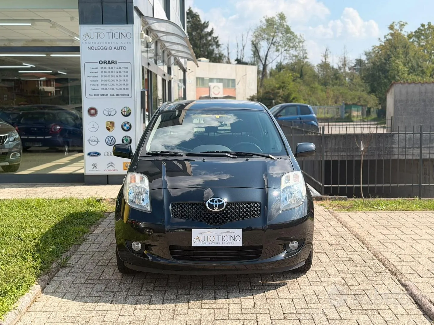Toyota Yaris 2008 photo 2