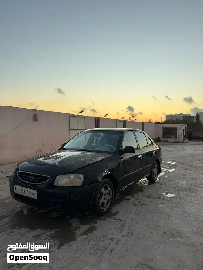 Hyundai Verna 2009 photo 3