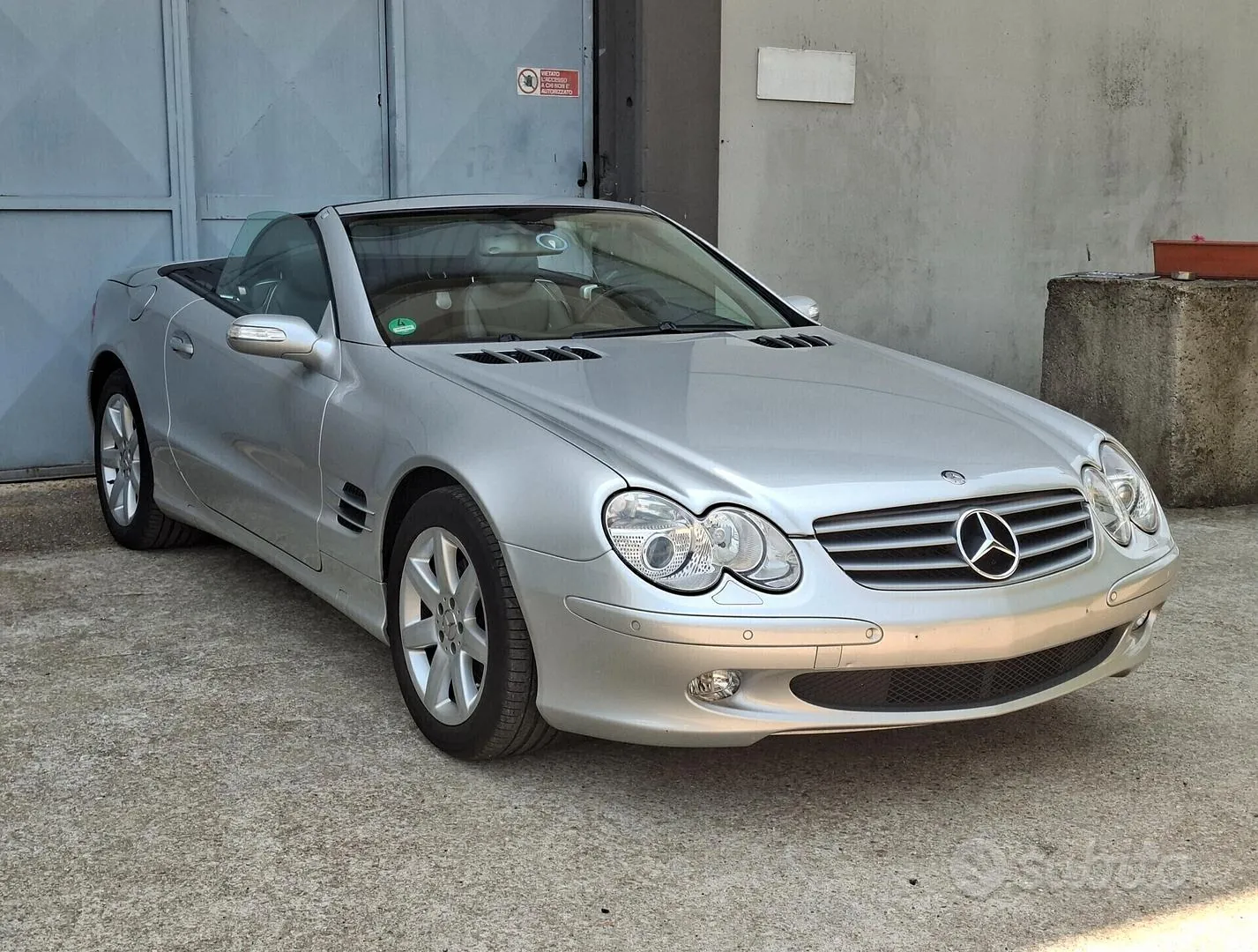 Mercedes-Benz Sl 2005 photo 3