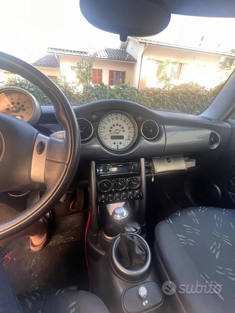 Mini One 2005 photo 5