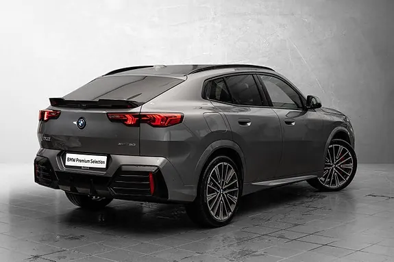 BMW Ix2 2026 photo 2