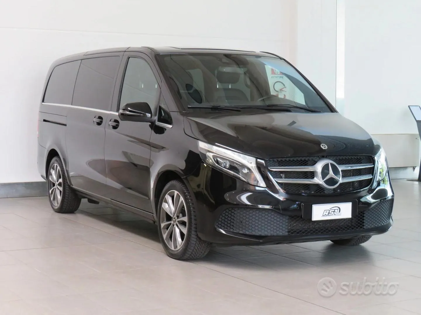 Mercedes-Benz V-Class 2022 photo 3