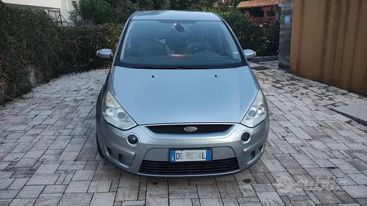 Ford S-Max 2006 photo 2