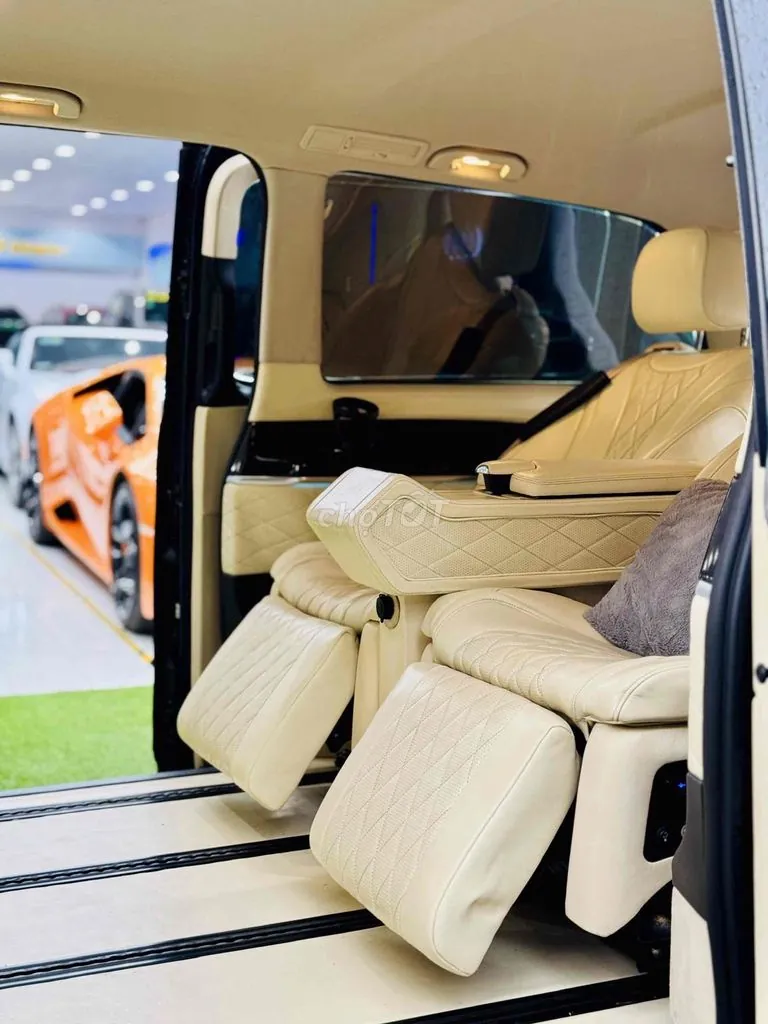 Mercedes-Benz V-Class 2018 photo 4