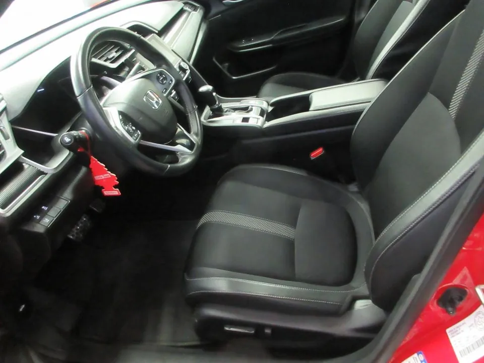 Honda Civic 2019 photo 5