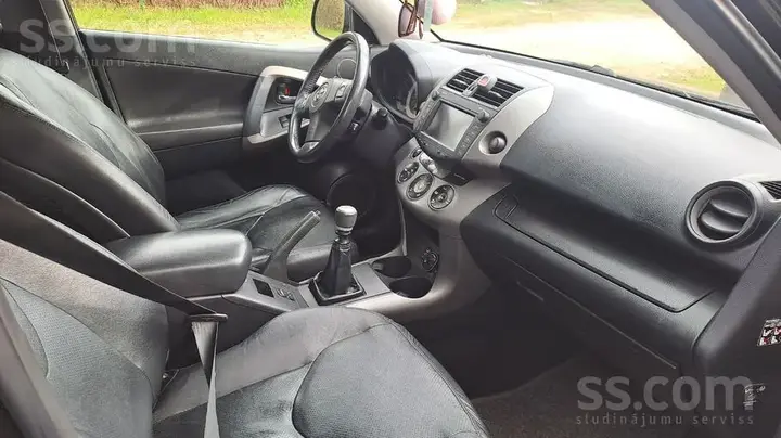 Toyota Rav4 2006 photo 3