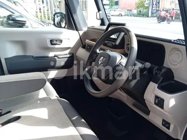 Honda N-Box 2024 photo 3
