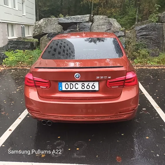 BMW 330E 2018 photo 2