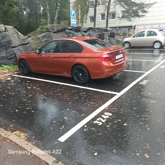 BMW 330E 2018 photo 4