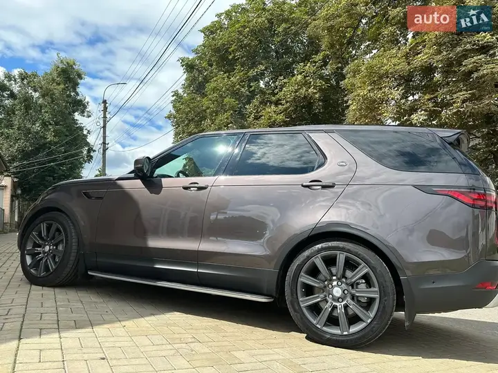 Land Rover Discovery 2021 photo 5