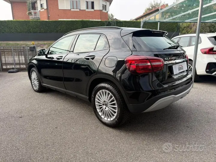 Mercedes-Benz Gla 2019 photo 3