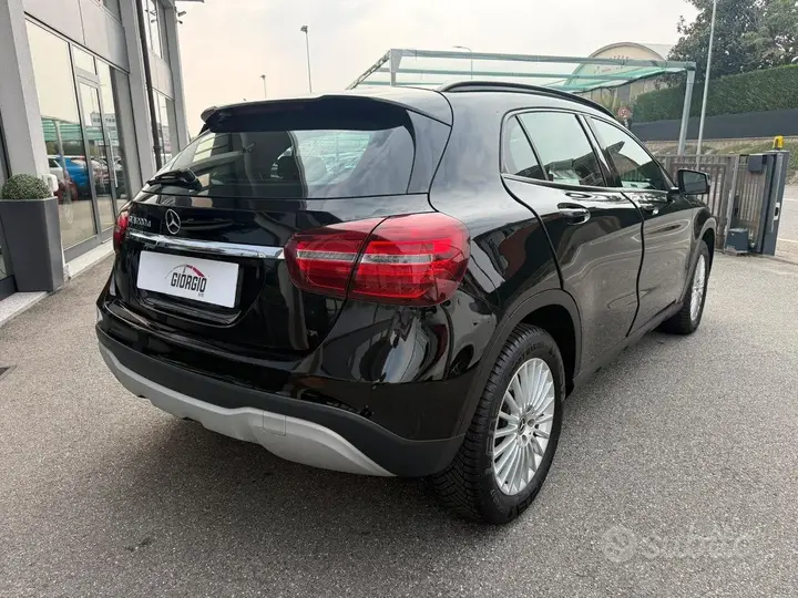 Mercedes-Benz Gla 2019 photo 2
