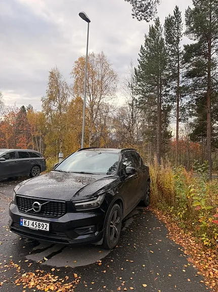 Volvo Xc40 2020 photo 2