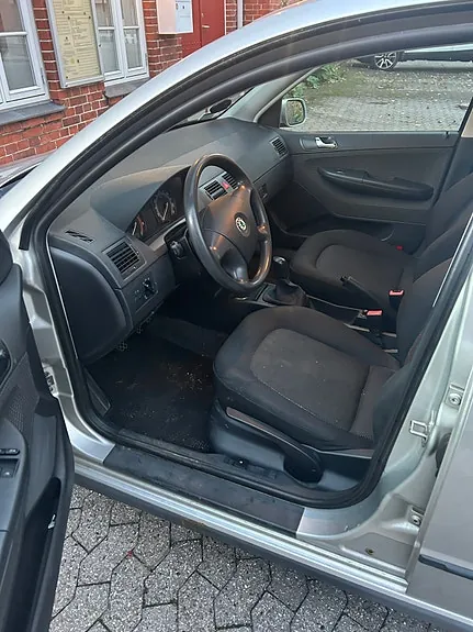 Skoda Fabia 2004 photo 3