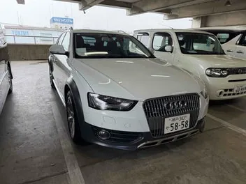 Audi A4 2015 photo 2