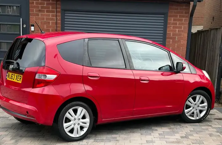 Honda Jazz 2013 photo 4