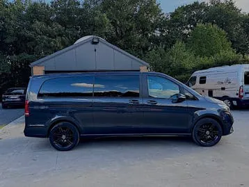 Mercedes-Benz V-Class 2022 photo 3
