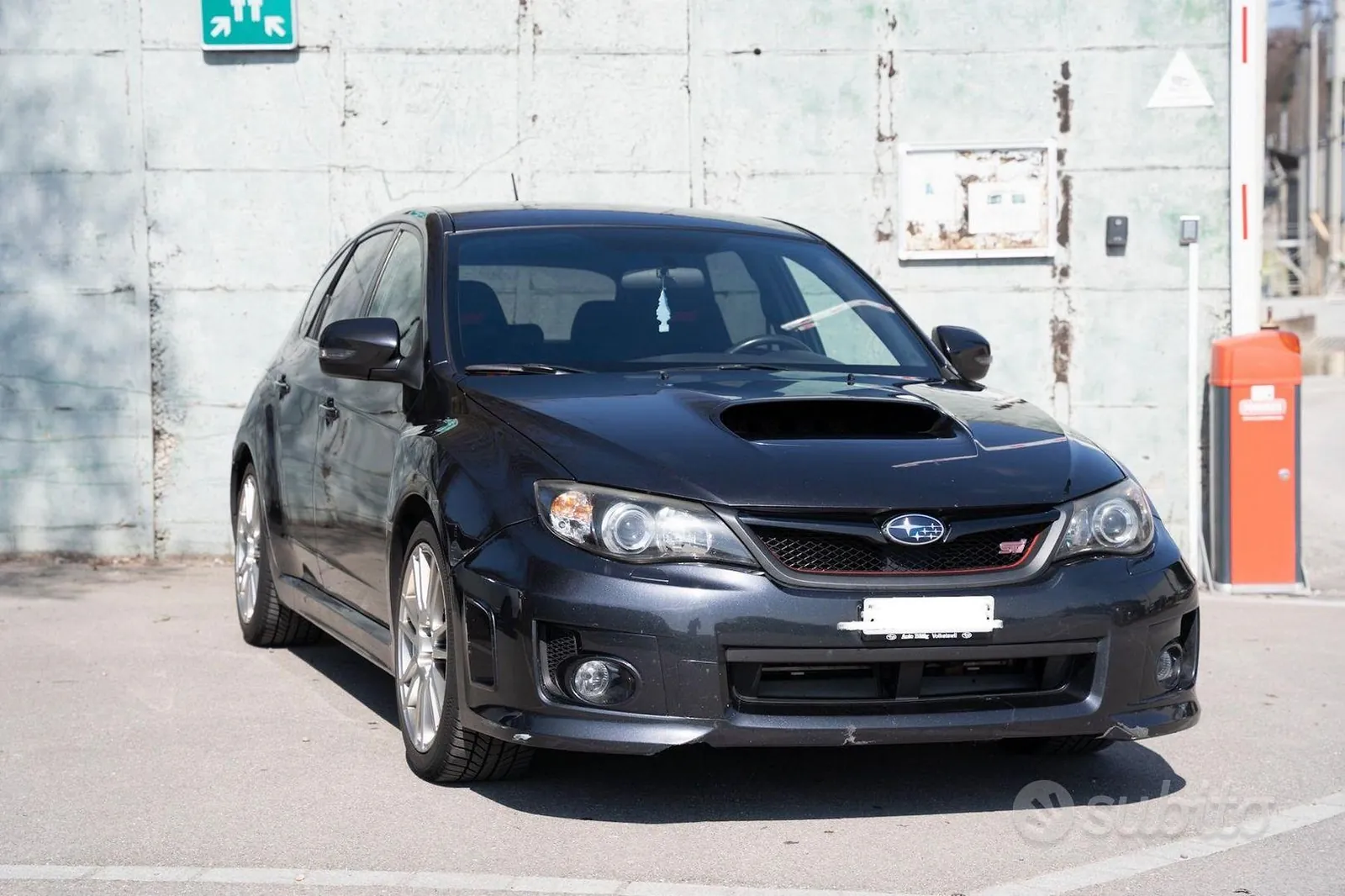 Subaru Wrx Sti 2011 photo 4