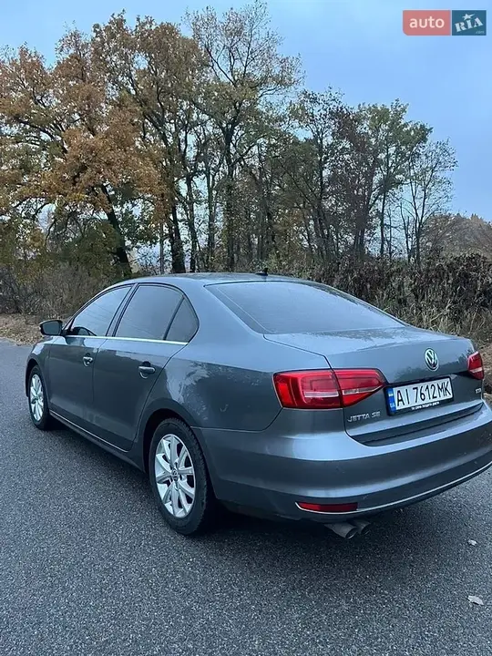 Volkswagen Jetta 2014 photo 4