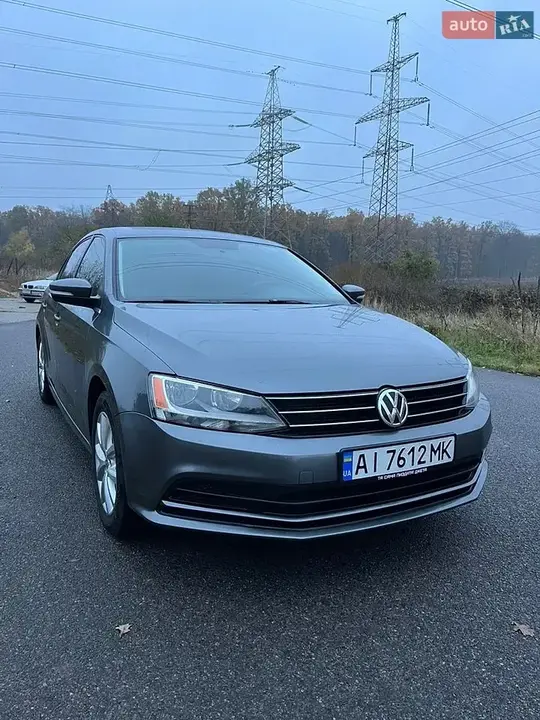 Volkswagen Jetta 2014 photo 2