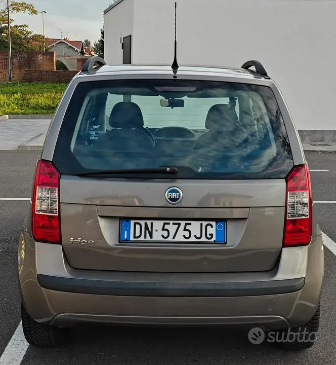 Fiat Idea 2008 photo 3