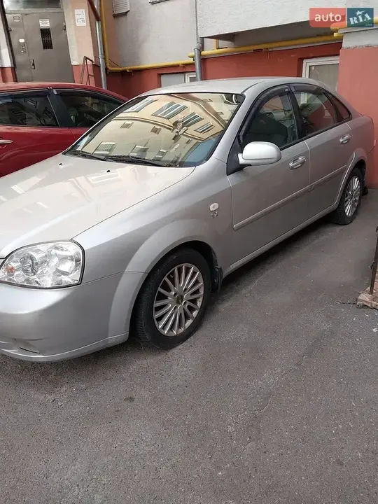 Chevrolet Lacetti 2012 photo 3