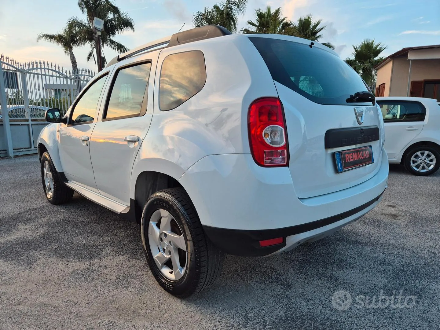 Dacia Duster 2011 photo 5