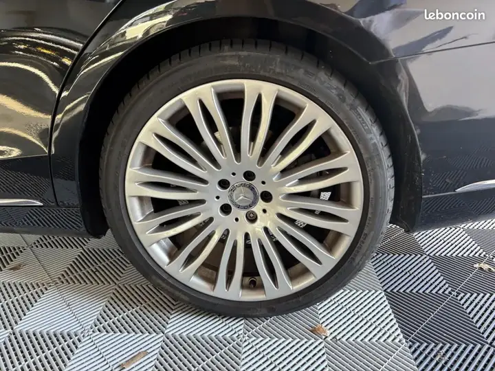 Mercedes-Benz S-Class 2014 photo 4