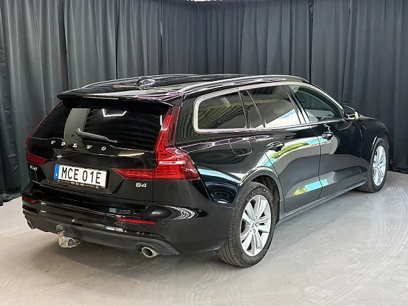 Volvo V60 2022 photo 4